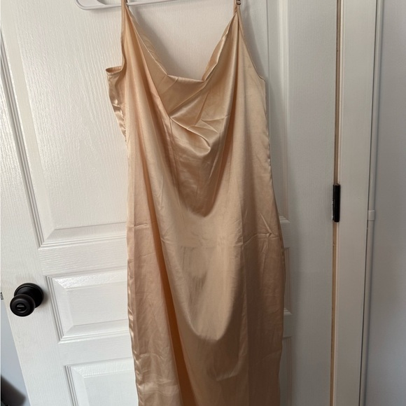 Elegant Satin Slip Dress - Picture 1 of 5